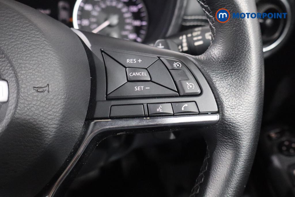 Nissan Juke N-Connecta Automatic Petrol SUV - Stock Number (1569839) - 8th supplementary image