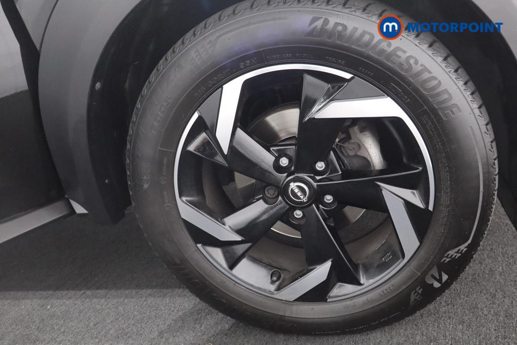 Nissan Juke N-Connecta Automatic Petrol SUV - Stock Number (1569839) - 23rd supplementary image