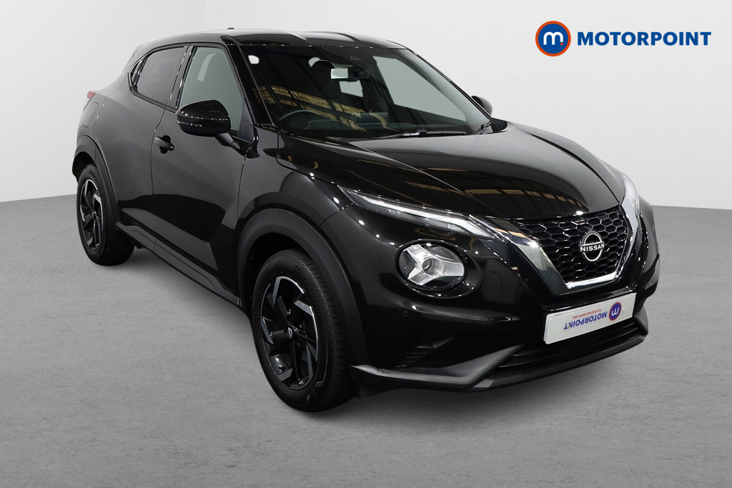 Nissan Juke N-Connecta Automatic Petrol SUV - Stock Number (1569839) - Drivers side front corner