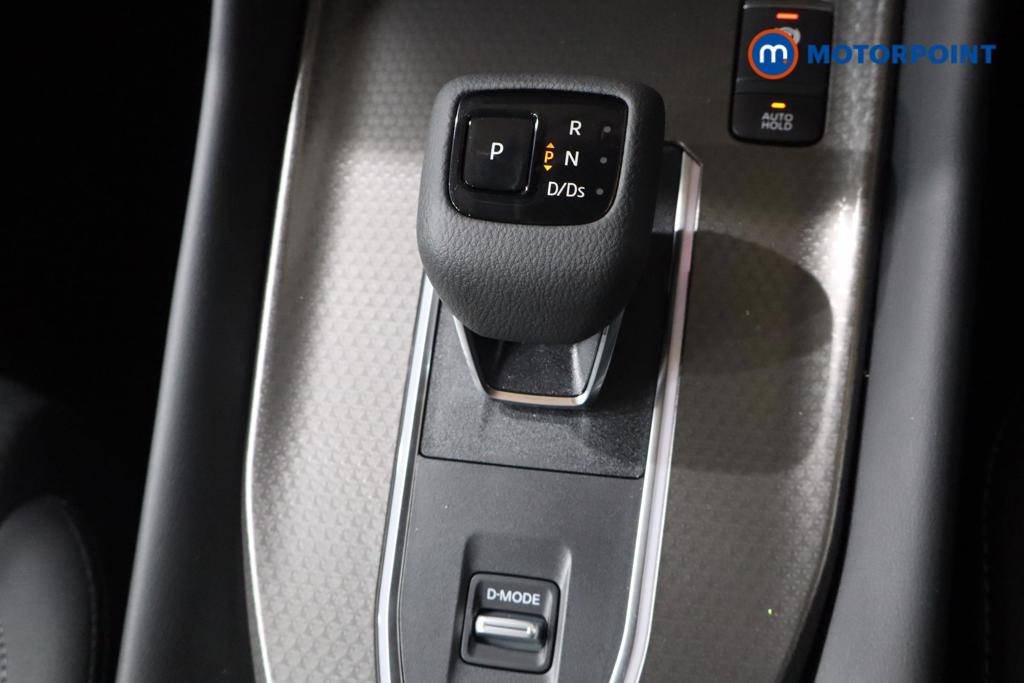 Nissan Qashqai N-Connecta Automatic Petrol SUV - Stock Number (1569868) - 6th supplementary image