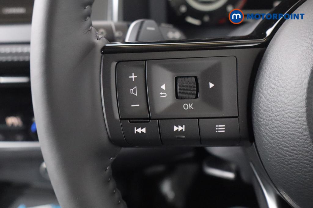 Nissan Qashqai N-Connecta Automatic Petrol SUV - Stock Number (1569868) - 8th supplementary image