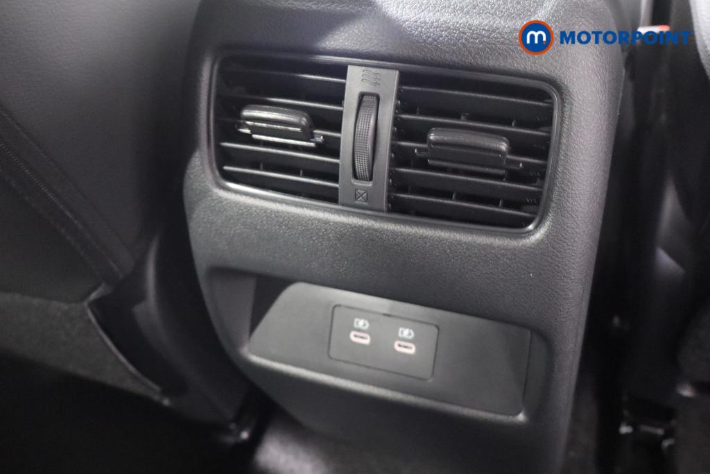 Nissan Qashqai N-Connecta Automatic Petrol SUV - Stock Number (1569868) - 16th supplementary image