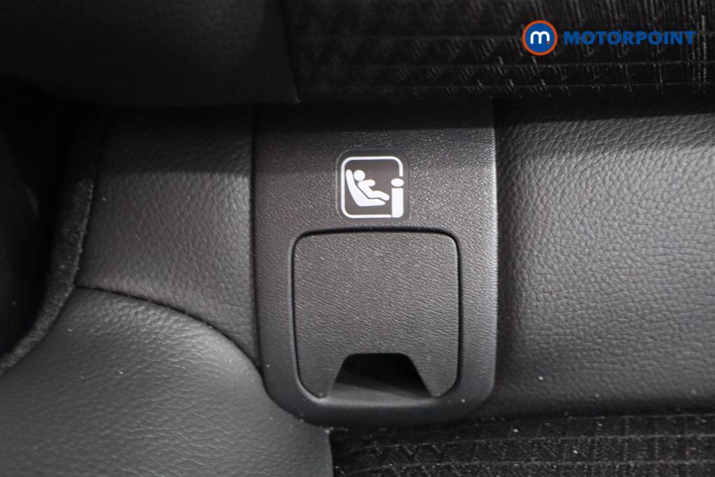 Nissan Qashqai N-Connecta Automatic Petrol SUV - Stock Number (1569868) - 17th supplementary image