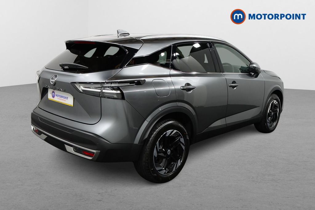Nissan Qashqai N-Connecta Automatic Petrol SUV - Stock Number (1569868) - Drivers side rear corner