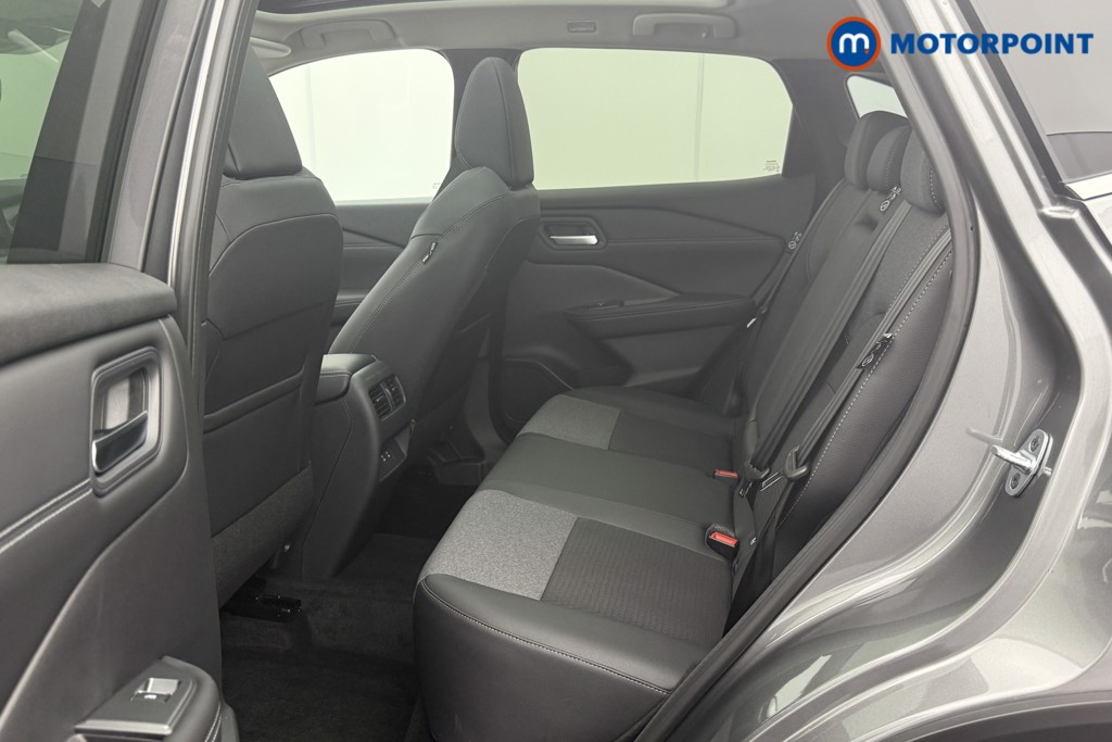 Nissan Qashqai N-Connecta Automatic Petrol SUV - Stock Number (1569871) - 24th supplementary image