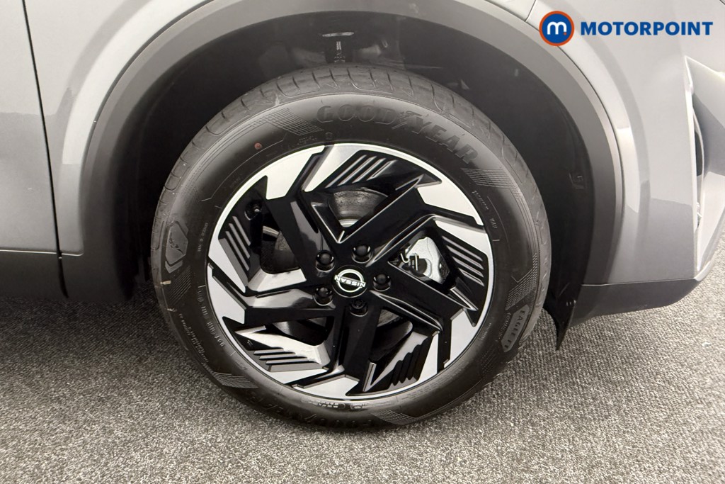 Nissan Qashqai N-Connecta Automatic Petrol SUV - Stock Number (1569871) - 31st supplementary image