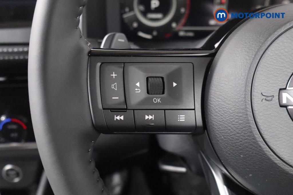 Nissan Qashqai N-Connecta Automatic Petrol SUV - Stock Number (1569873) - 7th supplementary image