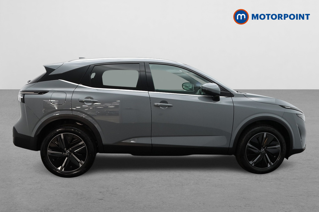 Nissan Qashqai Tekna Automatic Petrol SUV - Stock Number (1569913) - Drivers side