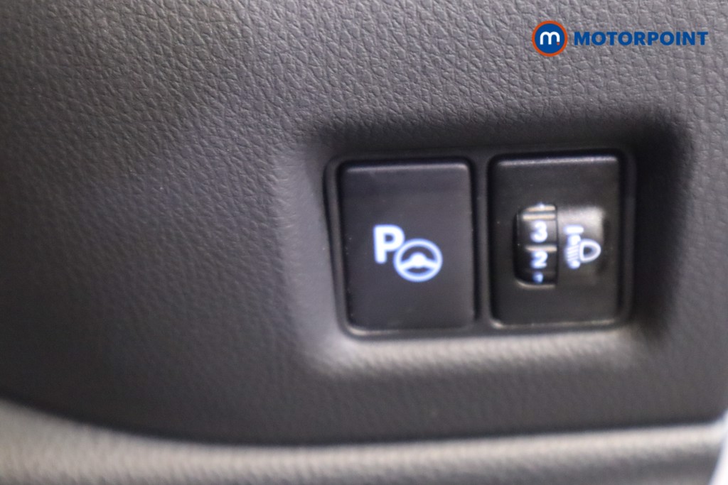 Toyota C-Hr Design Automatic Petrol-Electric Hybrid SUV - Stock Number (1570020) - 16th supplementary image