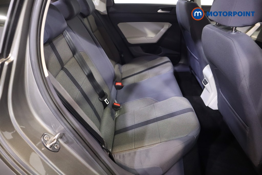 Volkswagen Polo SEL Manual Petrol Hatchback - Stock Number (1570026) - 7th supplementary image