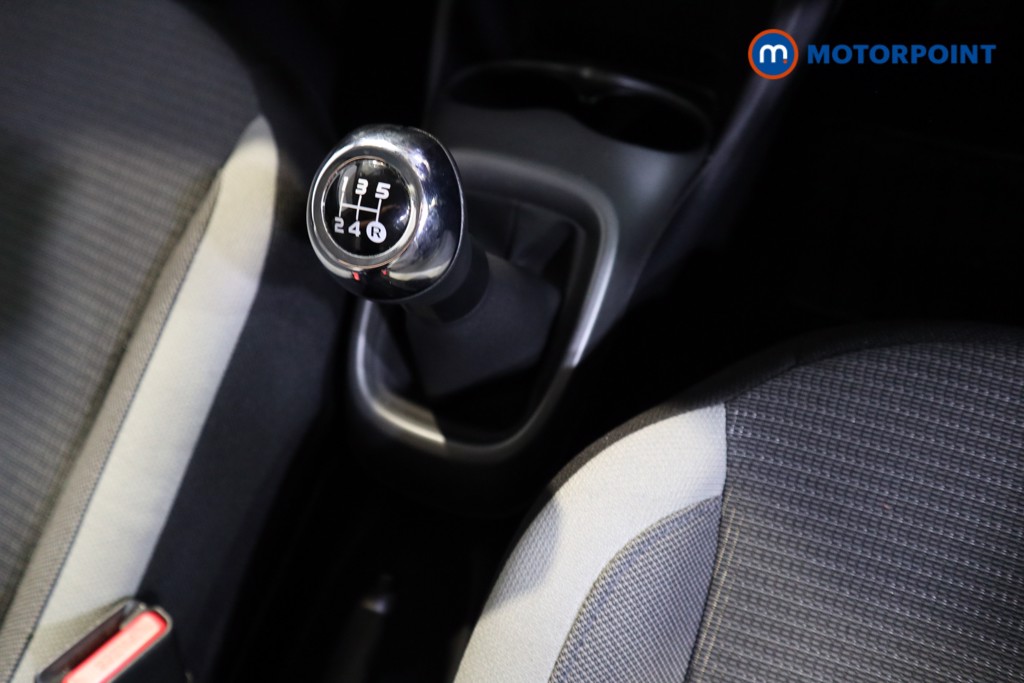 Toyota Aygo X-Play Manual Petrol Hatchback - Stock Number (1570226) - 8th supplementary image