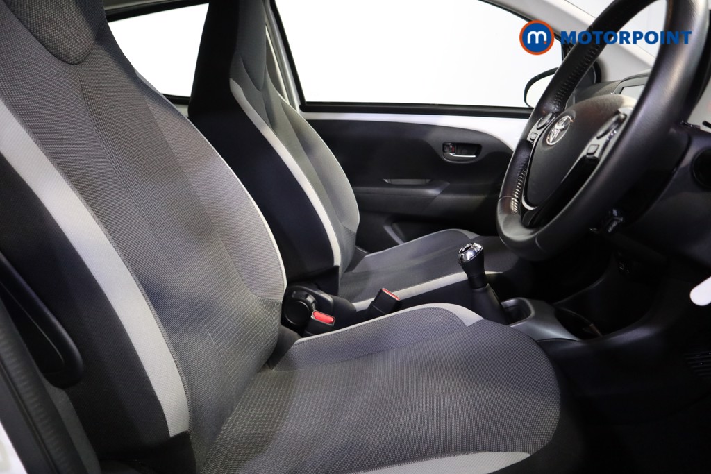 Toyota Aygo X-Play Manual Petrol Hatchback - Stock Number (1570226) - 11th supplementary image