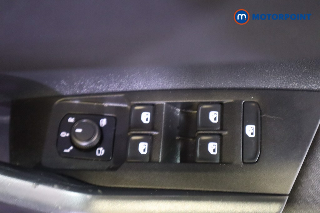 Volkswagen Polo Life Manual Petrol Hatchback - Stock Number (1570265) - 15th supplementary image