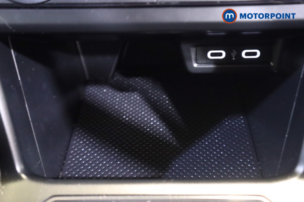 Volkswagen Polo Life Manual Petrol Hatchback - Stock Number (1570265) - 21st supplementary image