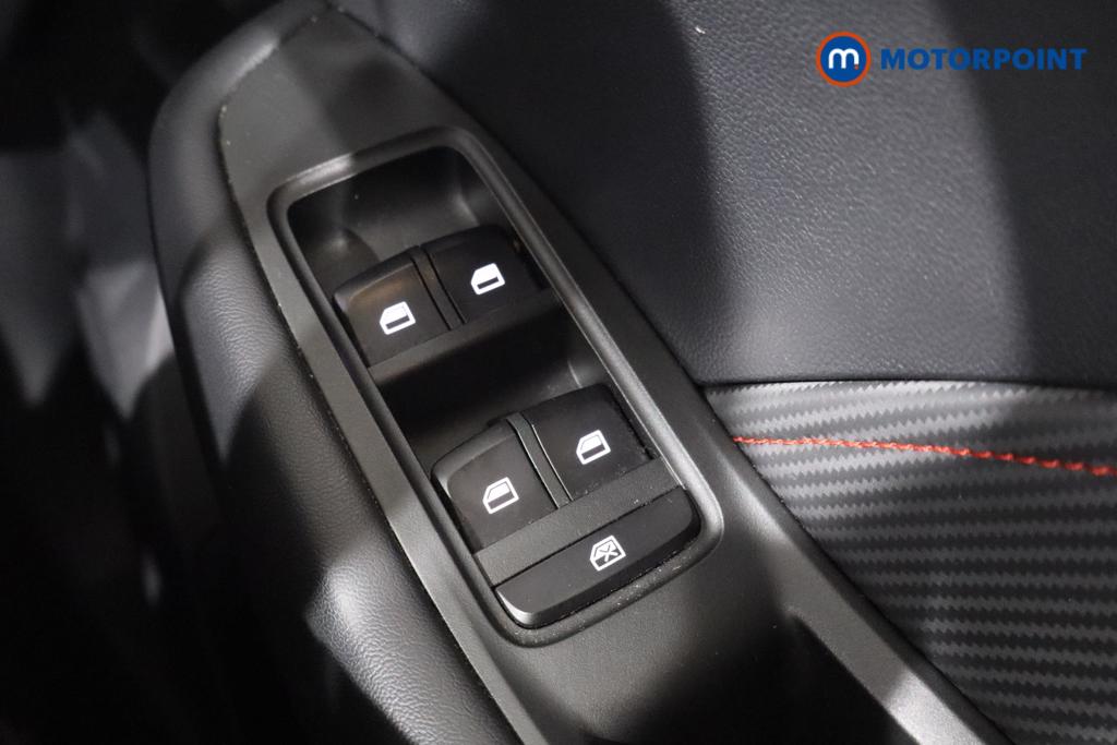 Mg Motor Uk ZS Exclusive Manual Petrol SUV - Stock Number (1570444) - 9th supplementary image