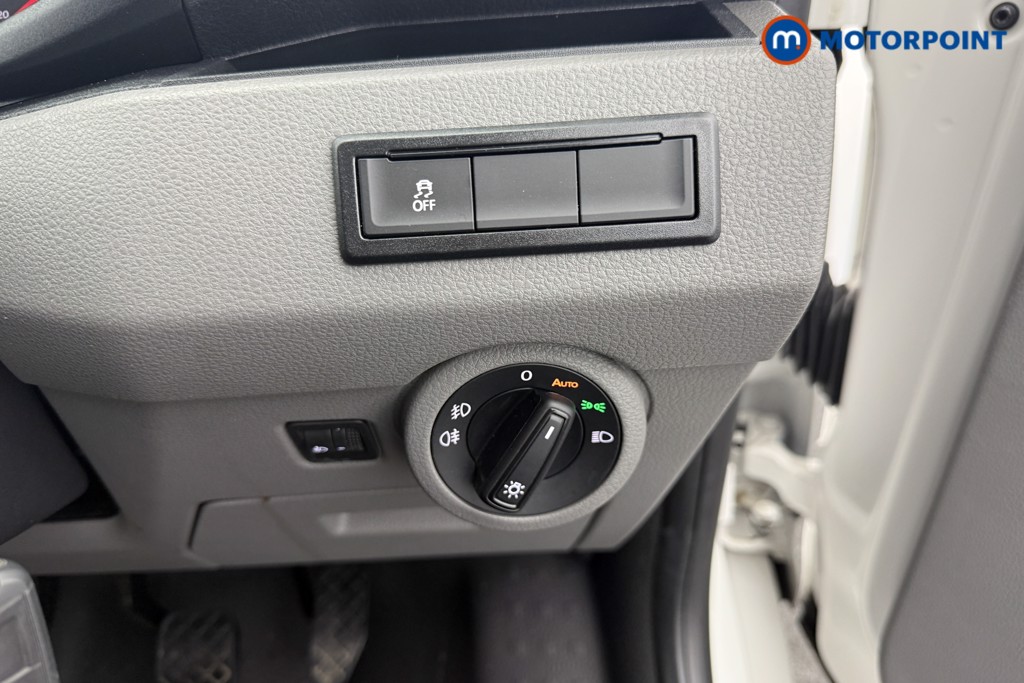 Volkswagen Transporter Highline Manual Diesel Panel Van - Stock Number (1570524) - 9th supplementary image