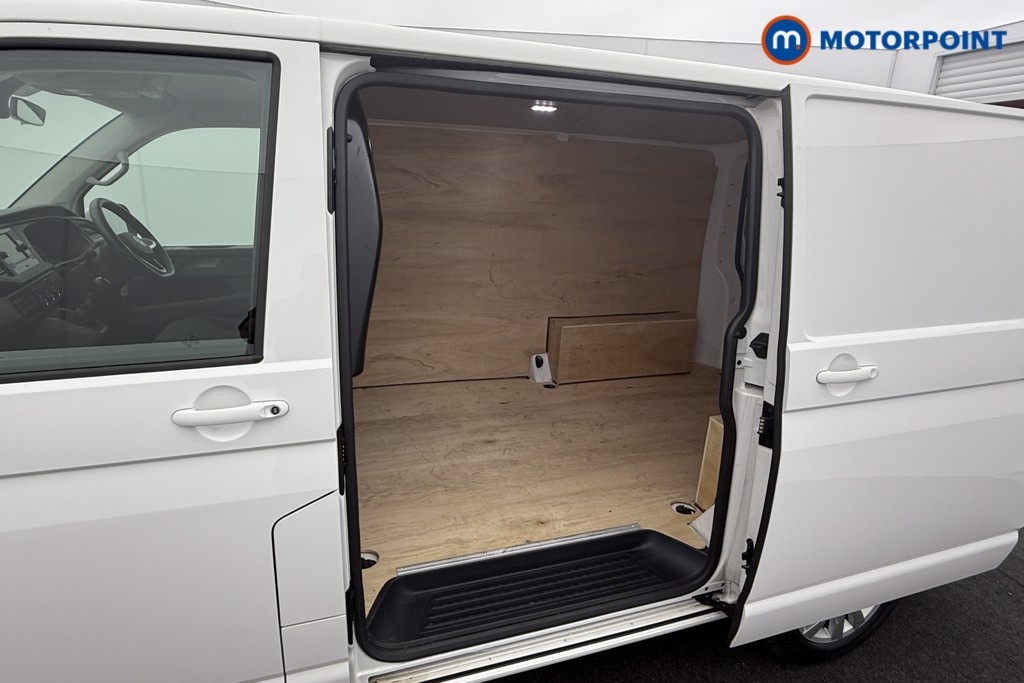Volkswagen Transporter Highline Manual Diesel Panel Van - Stock Number (1570524) - 17th supplementary image