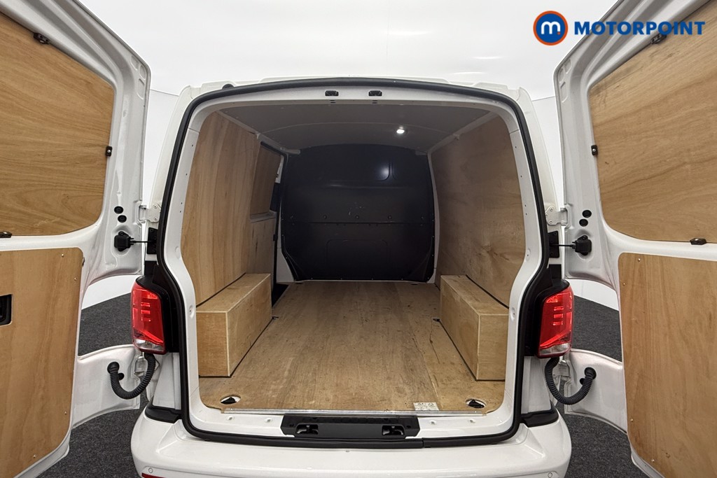 Volkswagen Transporter Highline Manual Diesel Panel Van - Stock Number (1570524) - 21st supplementary image