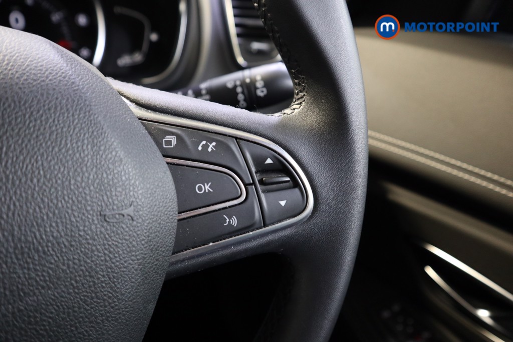 Renault Grand Scenic Signature Automatic Petrol People Carrier - Stock Number (1570608) - 4th supplementary image