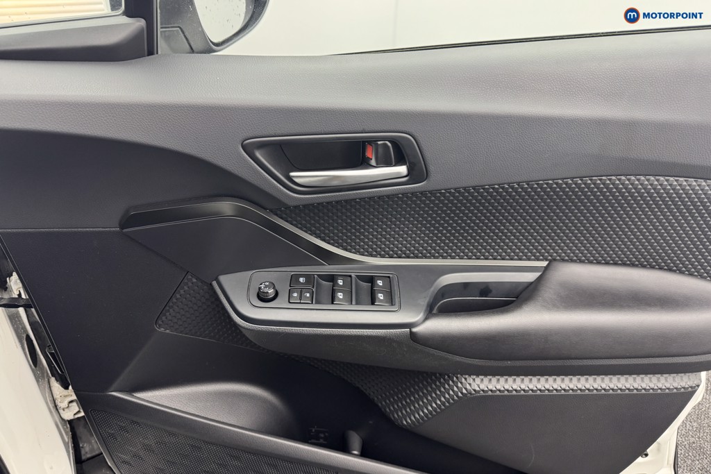 Toyota C-Hr Icon Manual Petrol SUV - Stock Number (1570624) - 20th supplementary image