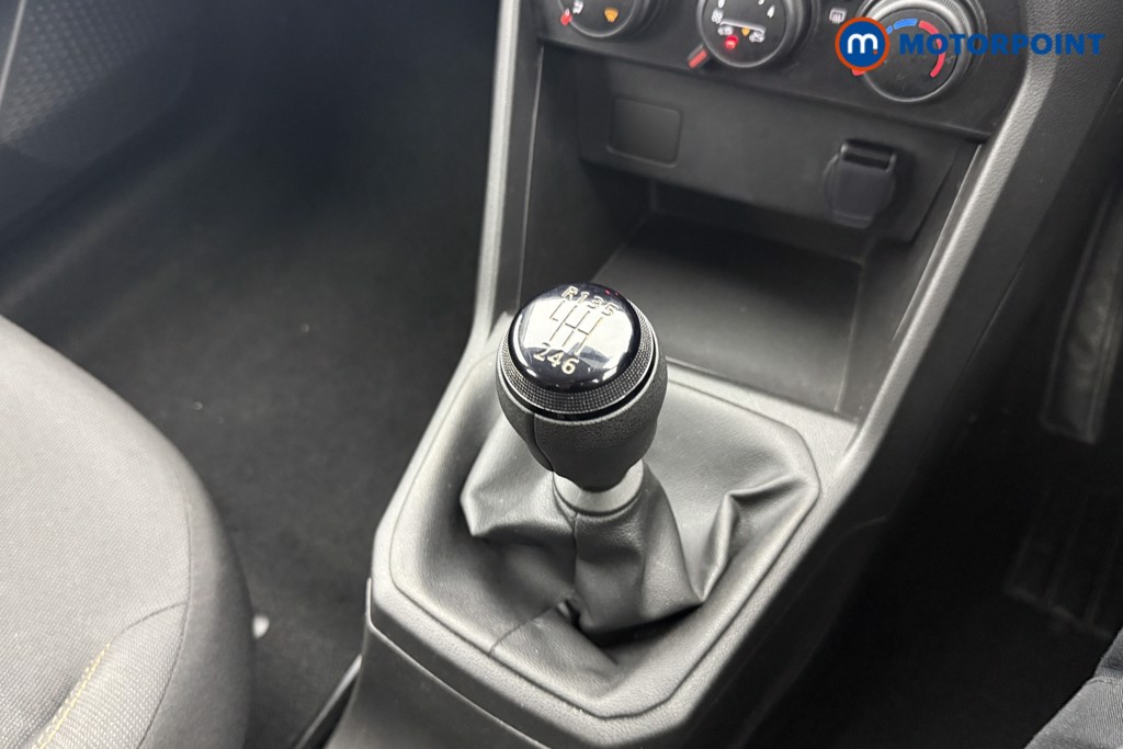 Dacia Sandero Stepway Essential Manual Petrol Hatchback - Stock Number (1570671) - 5th supplementary image