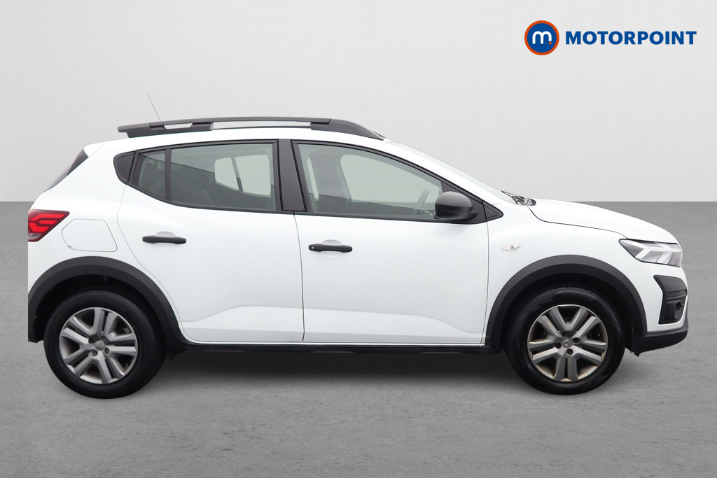 Dacia Sandero Stepway Essential Manual Petrol Hatchback - Stock Number (1570671) - Drivers side