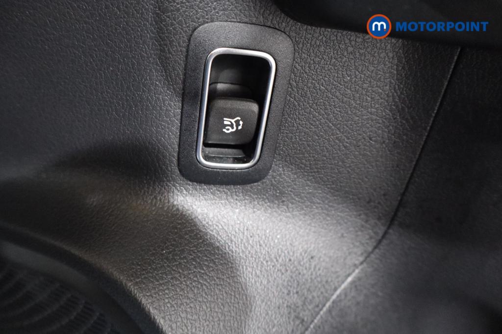 Mercedes-Benz EQA Amg Line Automatic Electric SUV - Stock Number (1570719) - 13th supplementary image