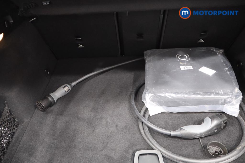 Mercedes-Benz EQA Amg Line Automatic Electric SUV - Stock Number (1570719) - 18th supplementary image
