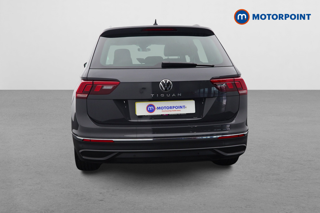 Volkswagen Tiguan Life Automatic Petrol SUV - Stock Number (1570722) - Rear bumper