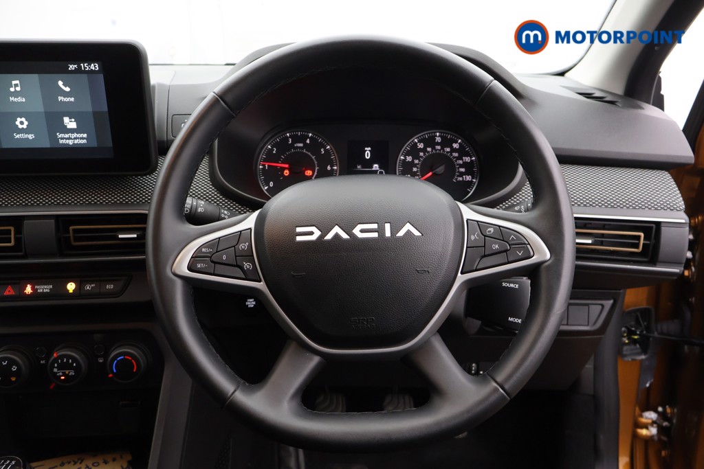 Dacia Sandero Stepway Expression Manual Petrol Hatchback - Stock Number (1570756) - 1st supplementary image