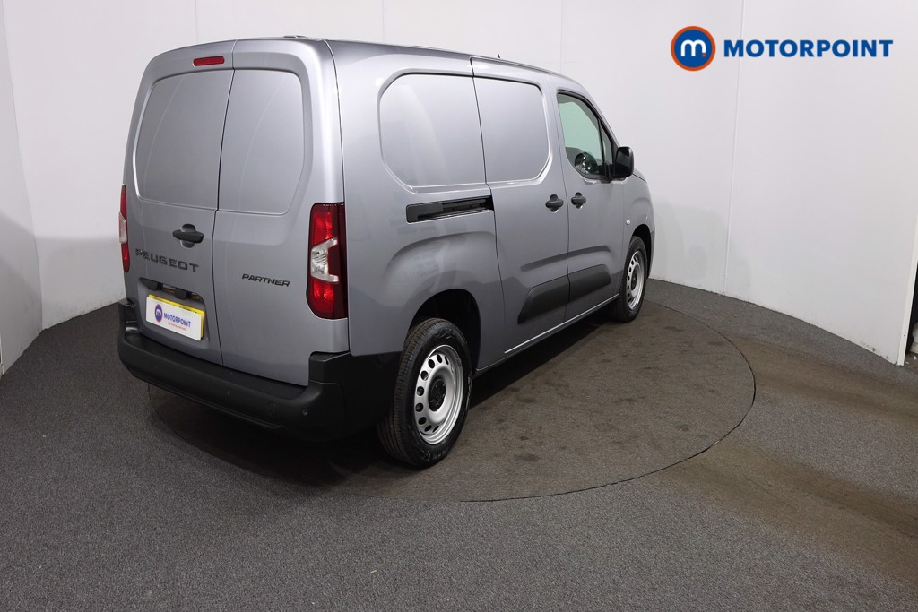 Peugeot Partner Professional Manual Diesel Panel Van - Stock Number (1571149) - Drivers side rear corner