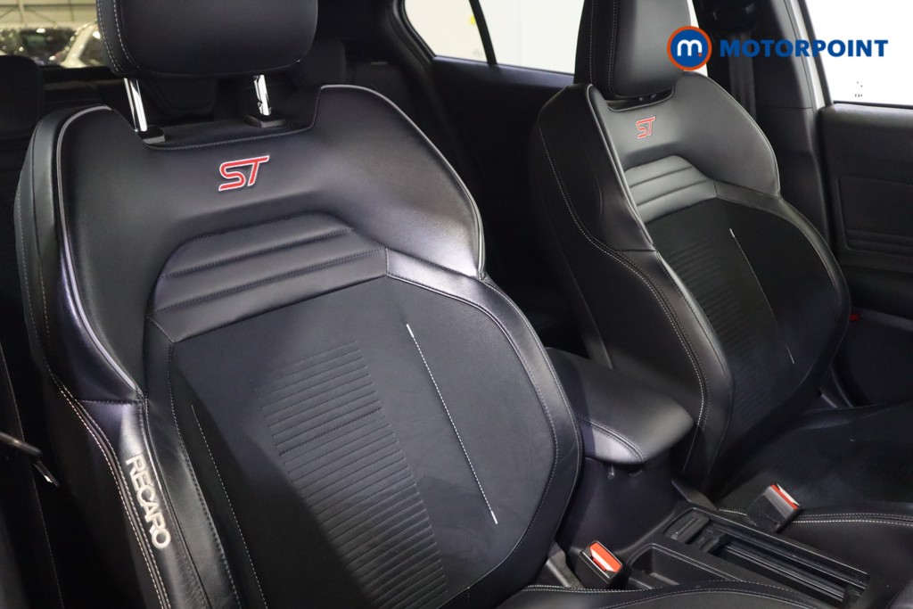 Ford Focus ST Manual Petrol Hatchback - Stock Number (1571267) - 7th supplementary image