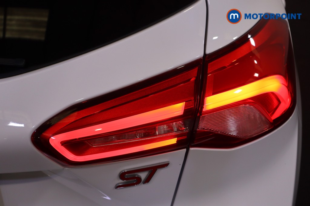 Ford Focus ST Manual Petrol Hatchback - Stock Number (1571267) - 38th supplementary image