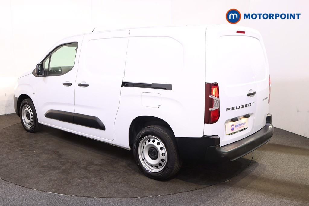 Peugeot Partner Professional Manual Diesel Panel Van - Stock Number (1571278) - Passenger side rear corner