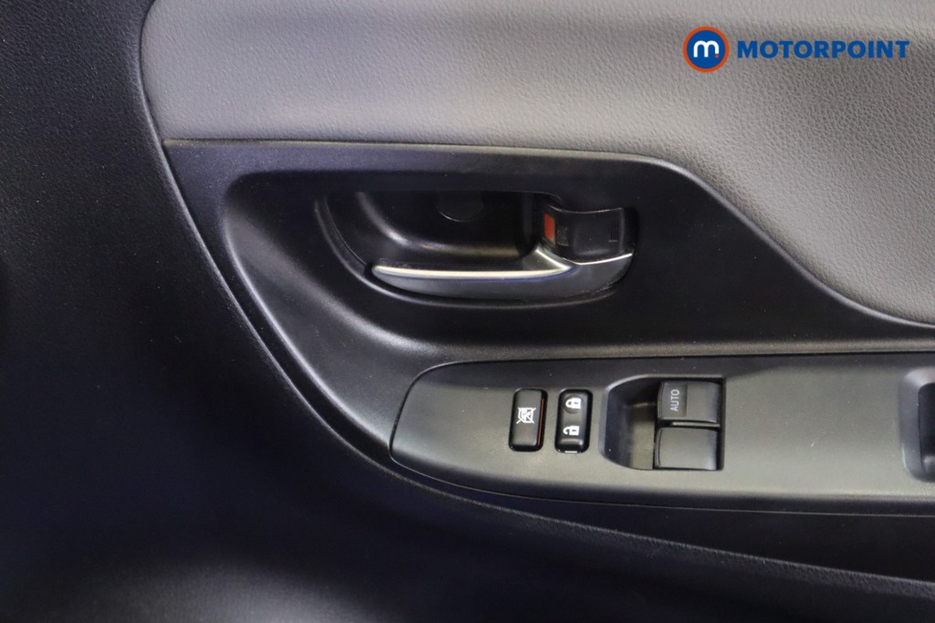 Toyota Yaris Icon Automatic Petrol Hatchback - Stock Number (1571631) - 14th supplementary image