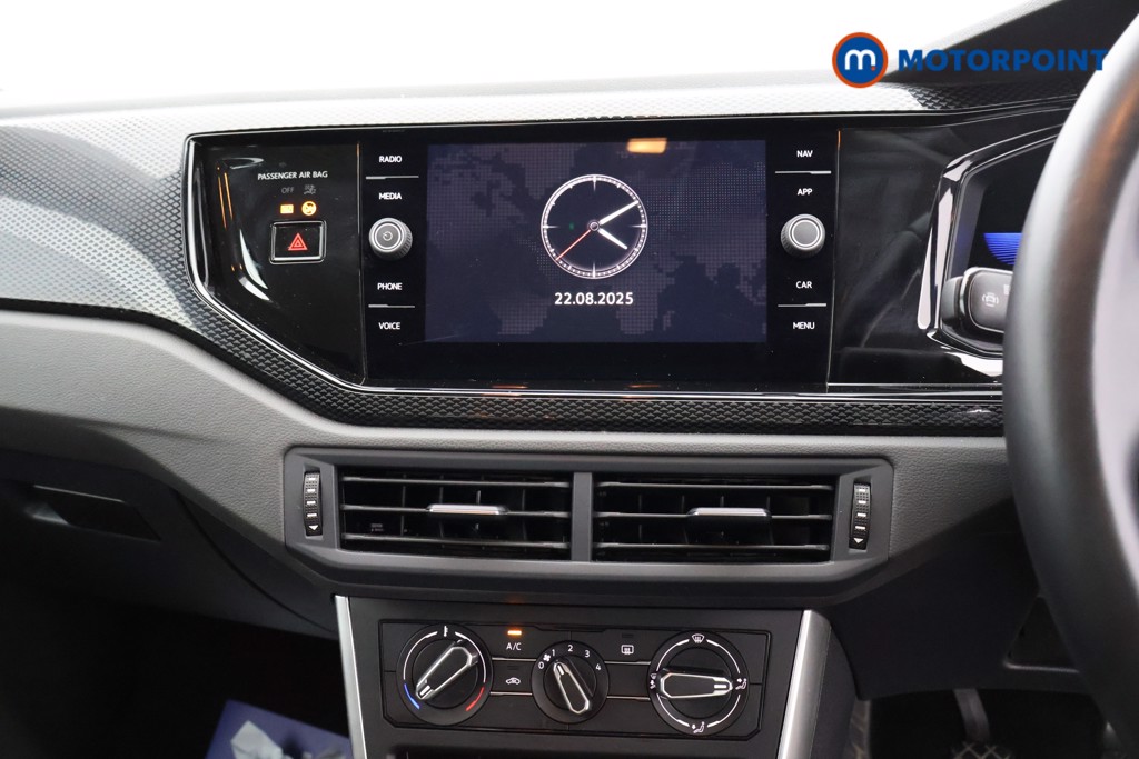 Volkswagen Polo Life Manual Petrol Hatchback - Stock Number (1571643) - 5th supplementary image