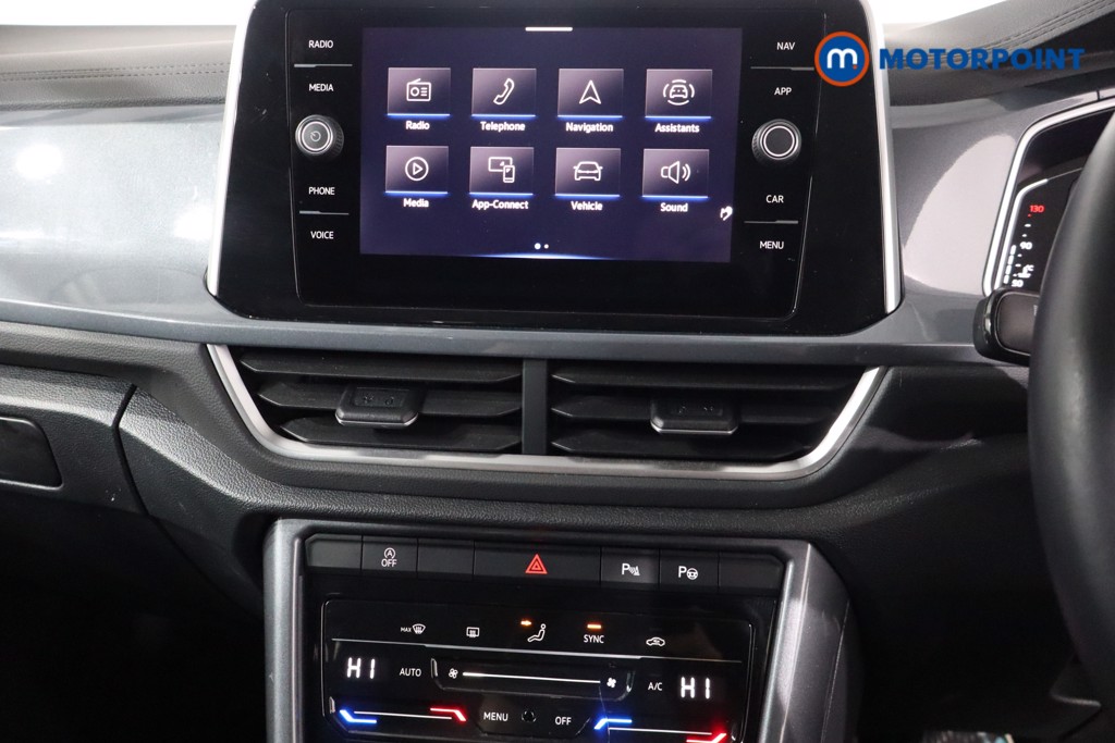 Volkswagen T-Roc Style Manual Petrol SUV - Stock Number (1571656) - 15th supplementary image