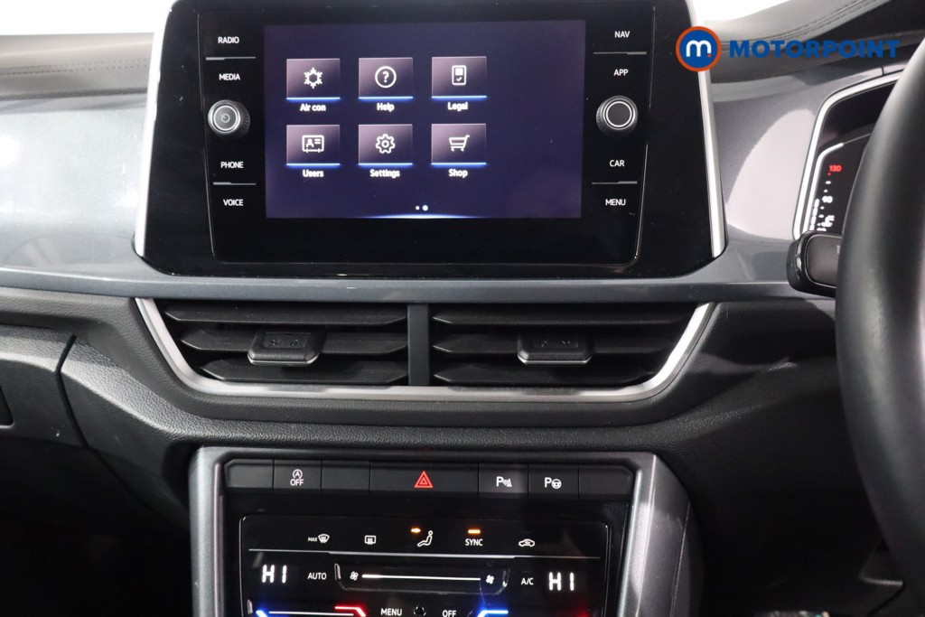 Volkswagen T-Roc Style Manual Petrol SUV - Stock Number (1571656) - 16th supplementary image