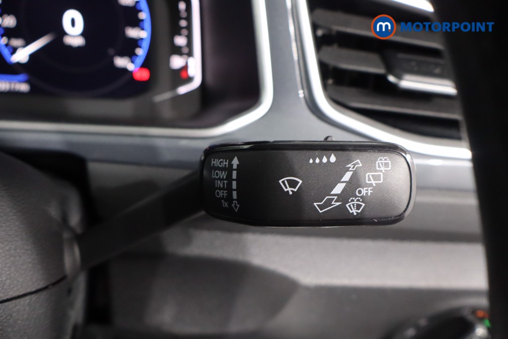 Volkswagen T-Roc Style Manual Petrol SUV - Stock Number (1571656) - 19th supplementary image