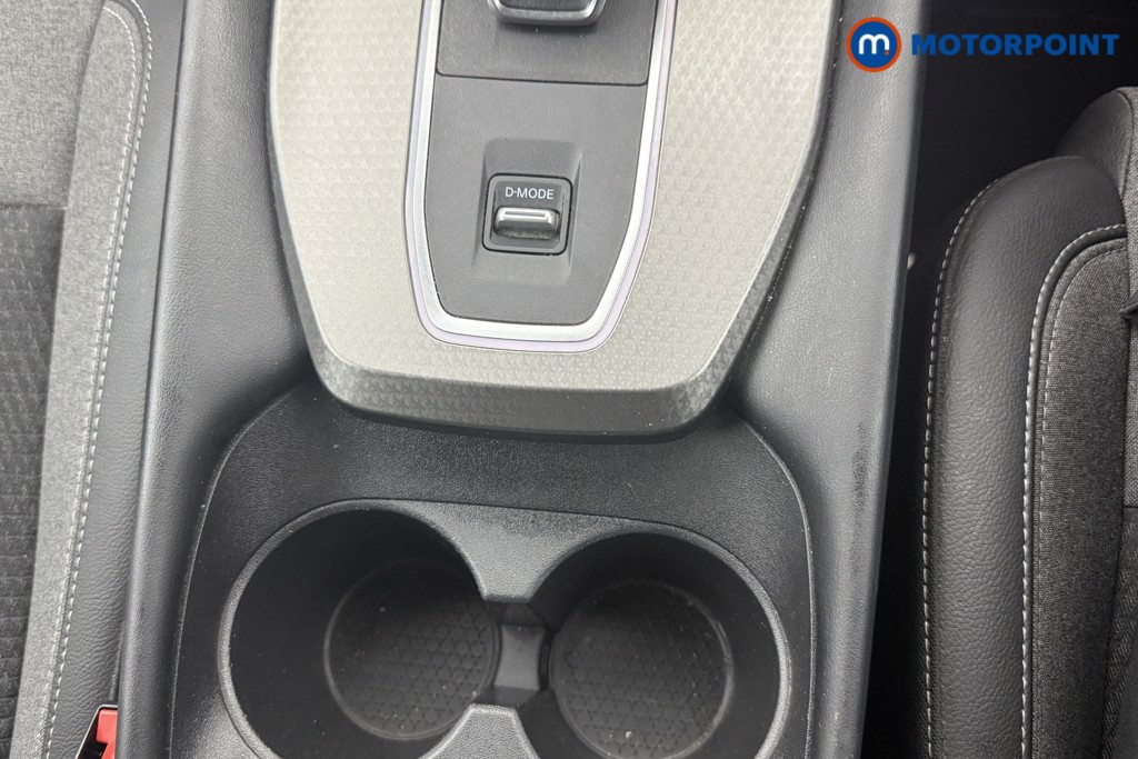 Nissan Qashqai N-Connecta Automatic Petrol SUV - Stock Number (1571997) - 6th supplementary image