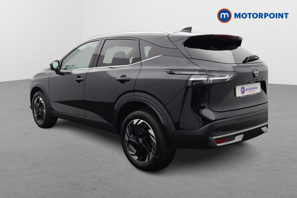 Nissan Qashqai N-Connecta Automatic Petrol SUV - Stock Number (1571997) - Passenger side rear corner