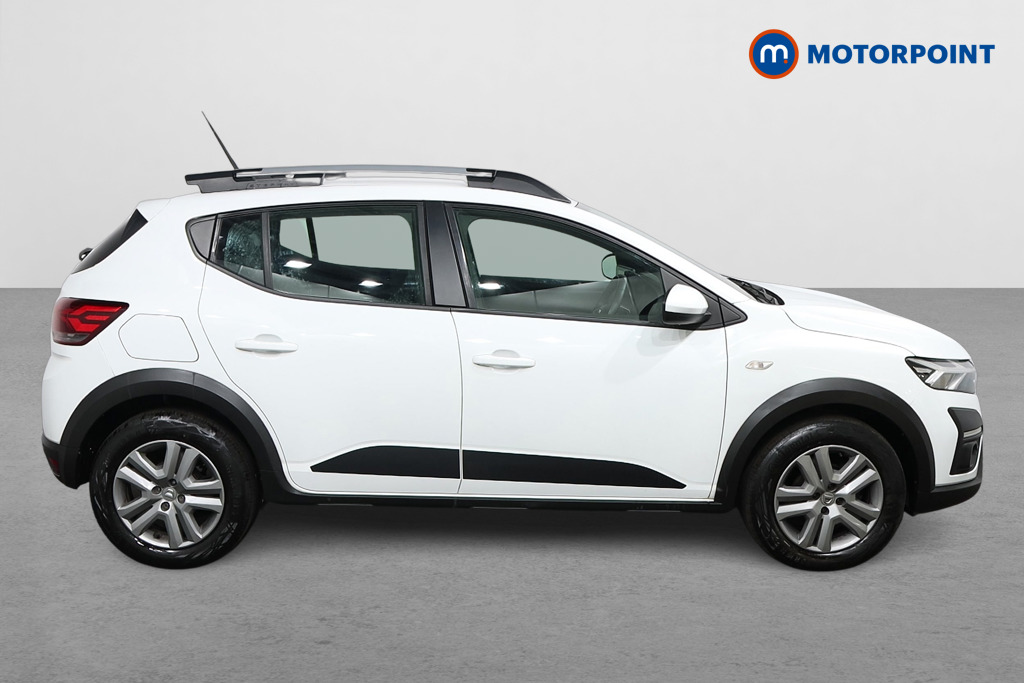 Dacia Sandero Stepway Comfort Manual Petrol-Lpg Hatchback - Stock Number (1572154) - Drivers side