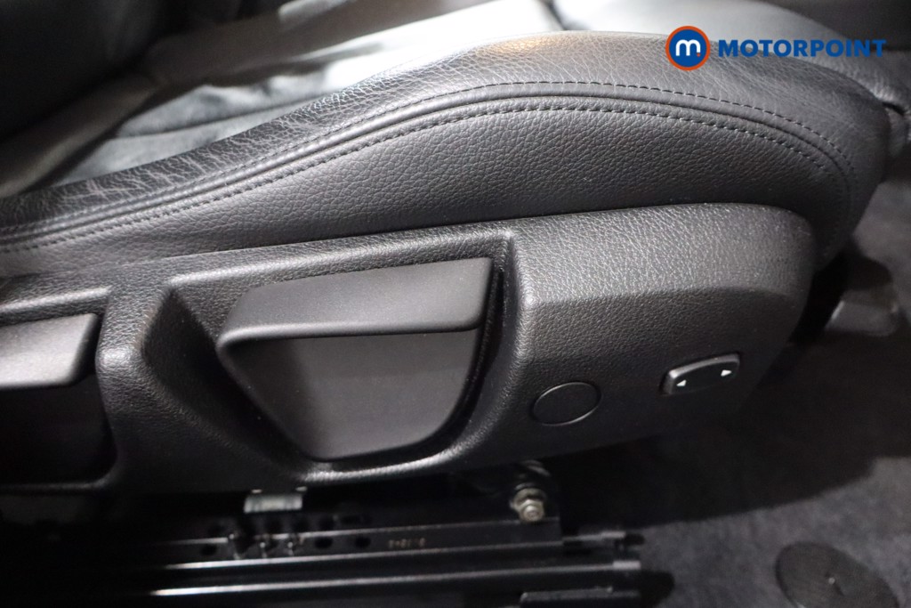BMW 1 Series M Sport Shadow Edition Manual Petrol Hatchback - Stock Number (1572334) - 21st supplementary image