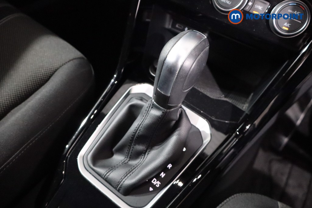 Volkswagen T-Roc Black Edition Automatic Petrol SUV - Stock Number (1572349) - 14th supplementary image