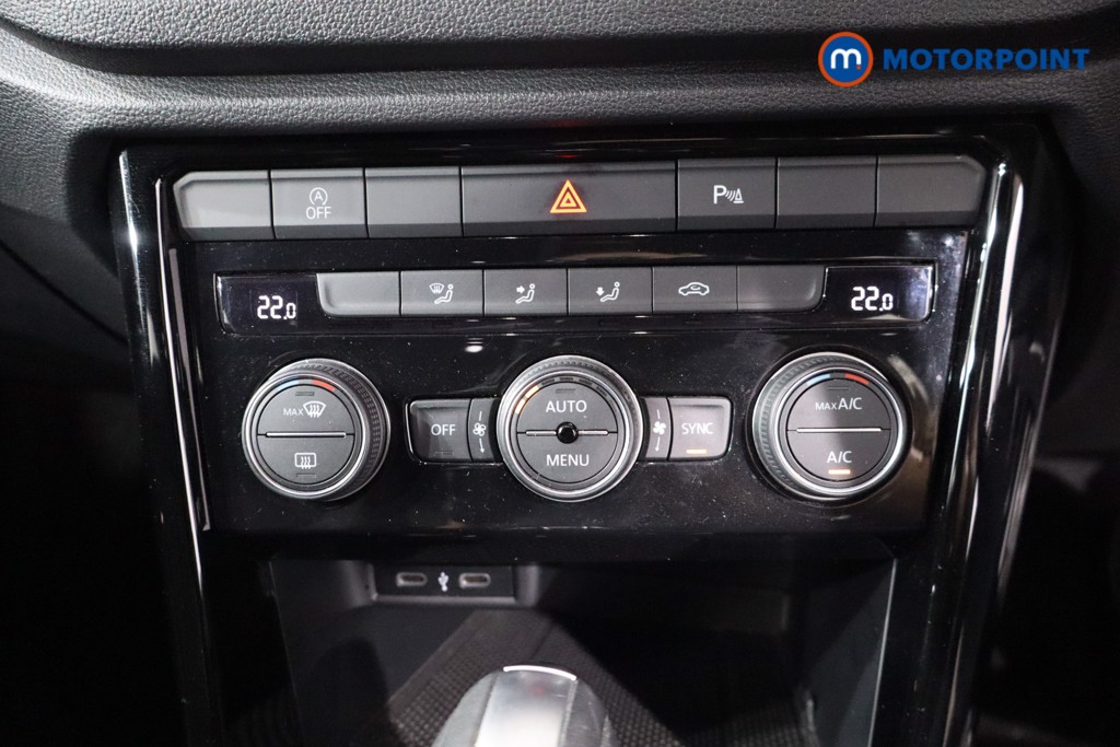 Volkswagen T-Roc Black Edition Automatic Petrol SUV - Stock Number (1572349) - 16th supplementary image