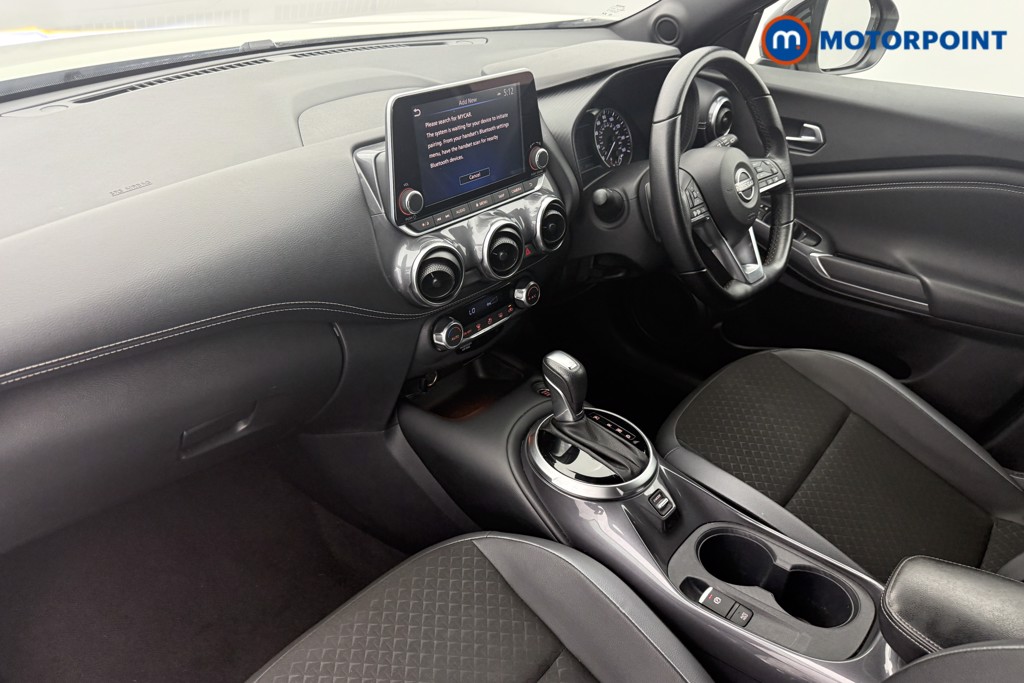 Nissan Juke N-Connecta Automatic Petrol SUV - Stock Number (1572646) - 18th supplementary image