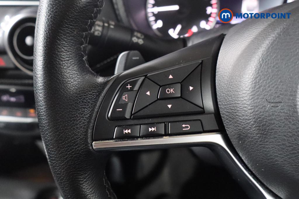 Nissan Juke N-Connecta Automatic Petrol SUV - Stock Number (1572654) - 5th supplementary image