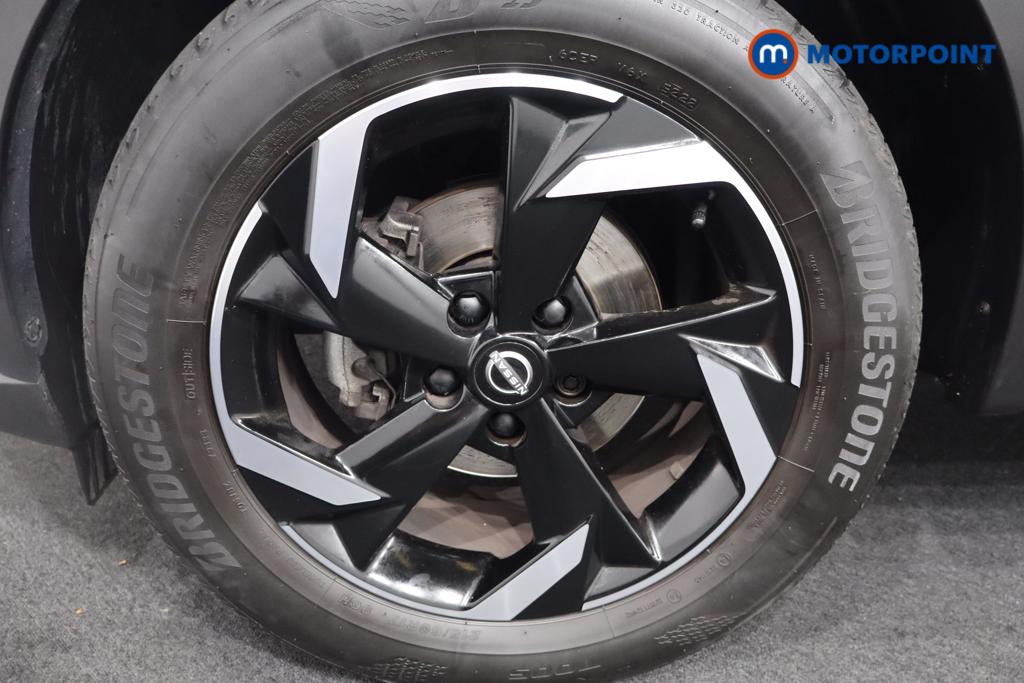 Nissan Juke N-Connecta Automatic Petrol SUV - Stock Number (1572654) - 19th supplementary image