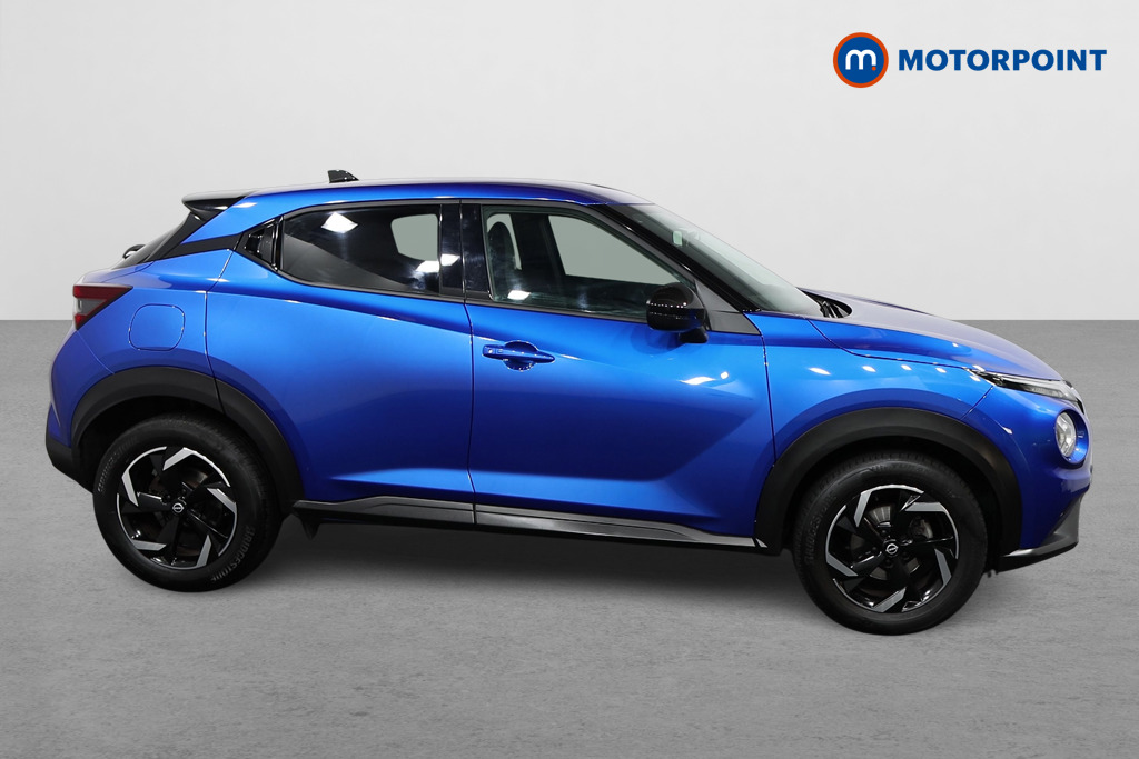 Nissan Juke N-Connecta Automatic Petrol SUV - Stock Number (1572654) - Drivers side
