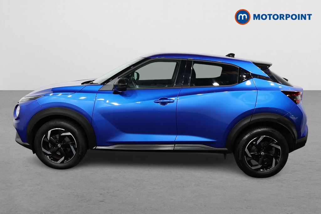 Nissan Juke N-Connecta Automatic Petrol SUV - Stock Number (1572654) - Passenger side